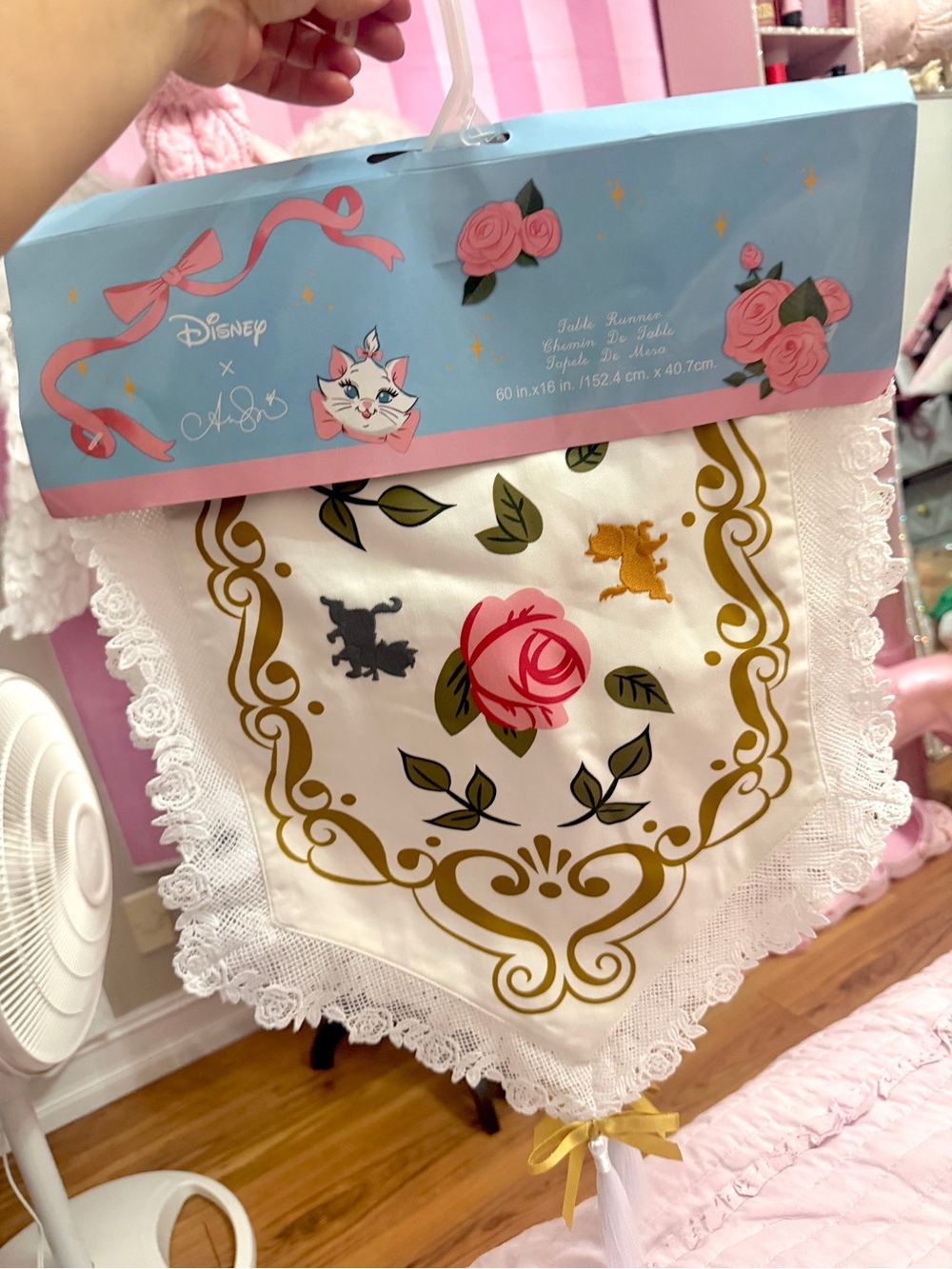 Disney Parks Marie Berlioz Toulouse Table Runner The Aristocats by Ann Shen NWT